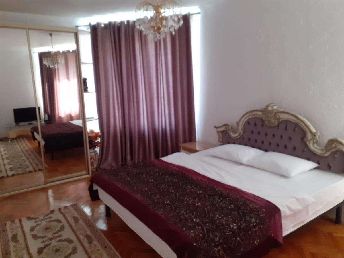 Santorini Hotel Codru Luaran gambar